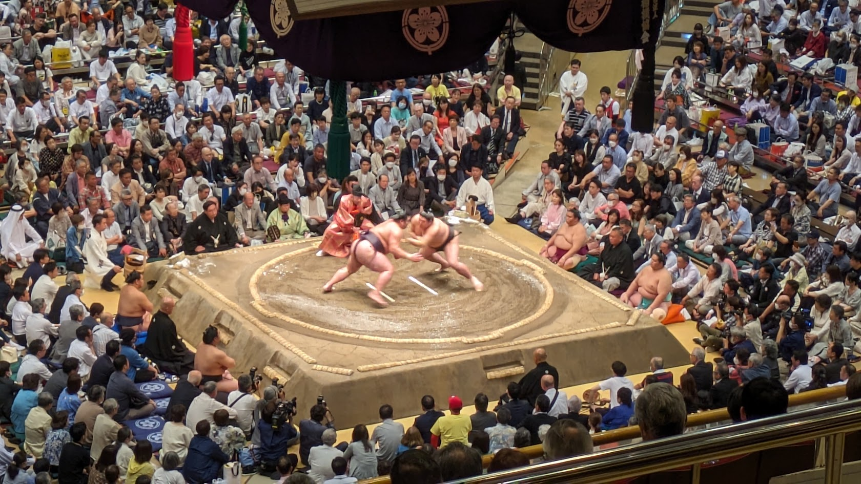 10 sumo rituals you must know - Sumo Tours